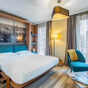 Hotel apartamentowy Adagio, Kolonia